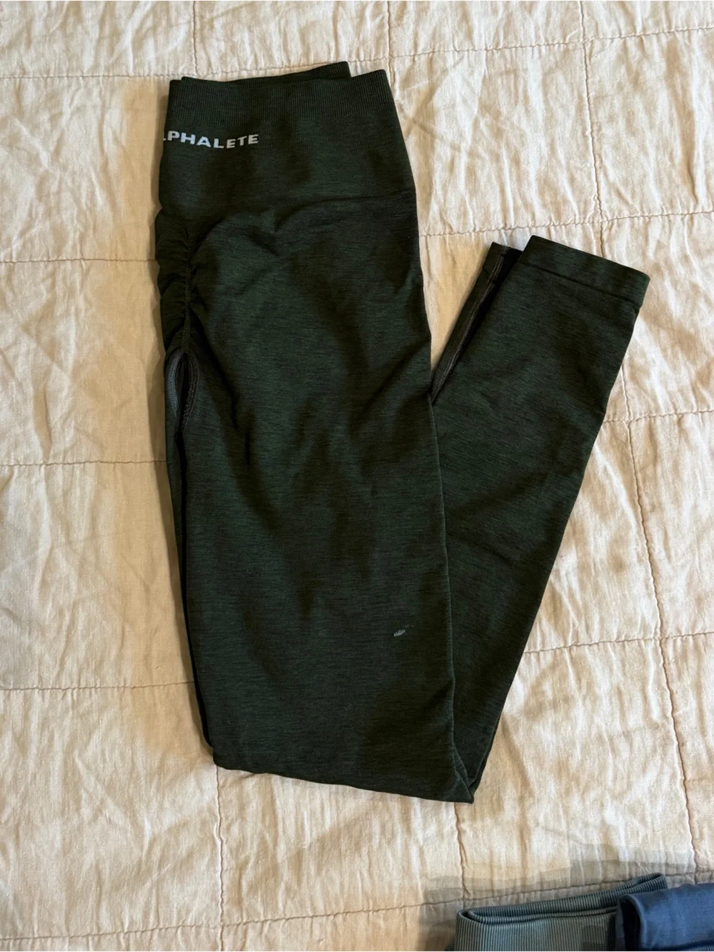 Alphalete Amplify Leggings Bundle – Women’s Medium - Picture 6 of 11